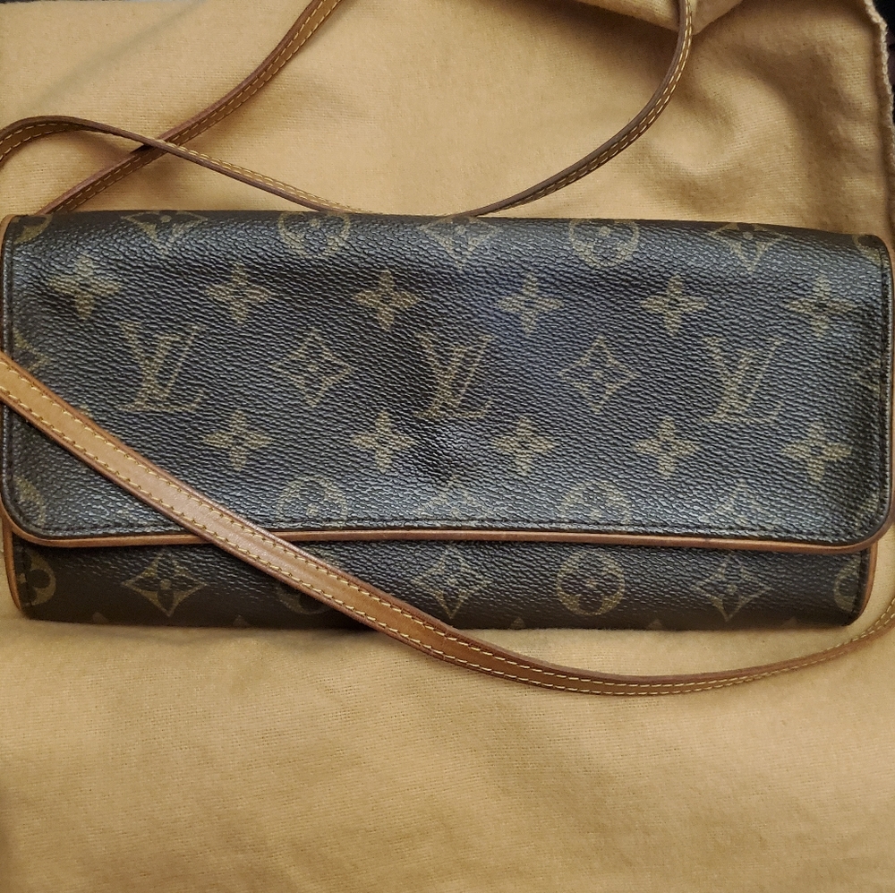 Women's handbag